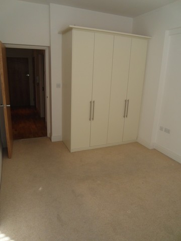  Image of 1 bedroom Apartment to rent in Shepherdess Place London N1 at Shoreditch London Hoxton, N1 7LJ
