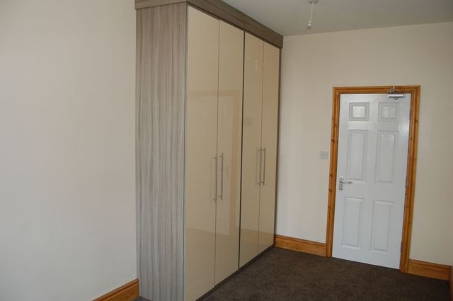  Image of 1 bedroom Flat to rent in Chorley New Road Lostock Bolton BL1 at Chorley New Road  Bolton, BL1 4DH