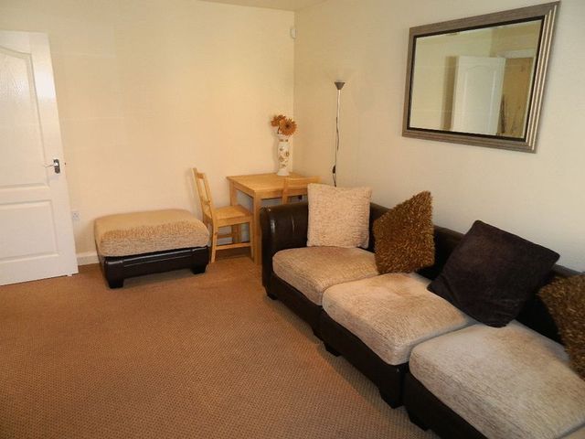  Image of 2 bedroom Flat to rent in Clifton Park Clifton Swinton Manchester M27 at Clifton Park Swinton Manchester, M27 6YD