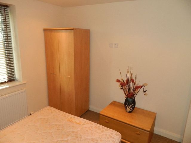  Image of 2 bedroom Flat to rent in Clifton Park Clifton Swinton Manchester M27 at Clifton Park Swinton Manchester, M27 6YD