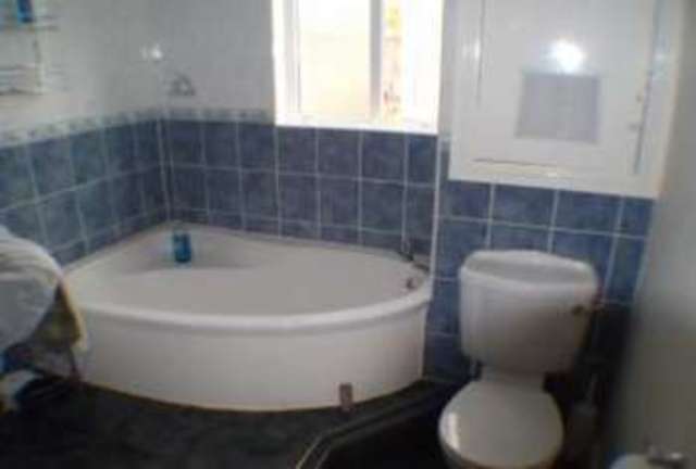  Image of 1 bedroom House Share to rent in Codrington Street Exeter EX1 at Codrington Street  Exeter, EX1 2BU