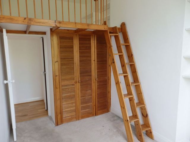  Image of 3 bedroom Flat to rent in Coolhurst Road London N8 at Coolhurst Road  Crouch End, N8 8EU