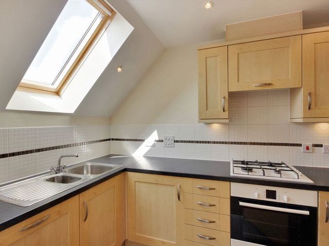  Image of 2 bedroom Flat for sale in Copthorne Common Road Copthorne Crawley RH10 at Copthorne Common Road Copthorne Crawley, RH10 3SL
