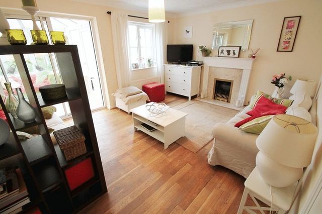  Image of 4 bedroom Detached house to rent in Cornfield Close Chandler