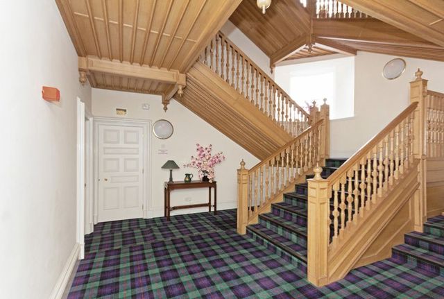  Image of 2 bedroom Flat for sale in Craigflower Court Torryburn Dunfermline KY12 at Craigflower Court Torryburn Dunfermline, KY12 8AY