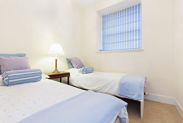  Image of 2 bedroom Flat for sale in Craigflower Court Torryburn Dunfermline KY12 at Craigflower Court Torryburn Dunfermline, KY12 8AY