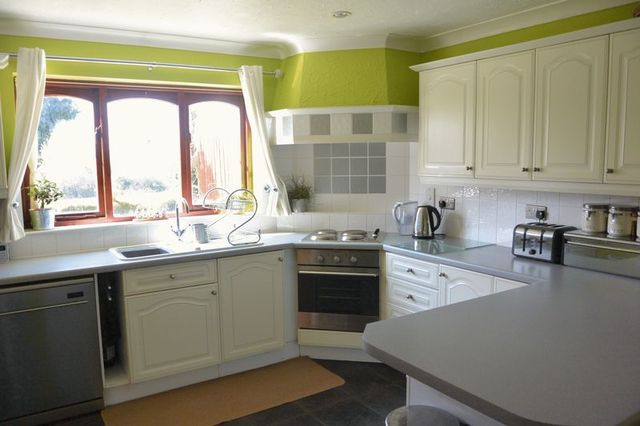  Image of 4 bedroom Detached house for sale in Creak-A-Vose Park St. Stephen St. Austell PL26 at Creakavose Park St. Stephen St. Austell, PL26 7ND