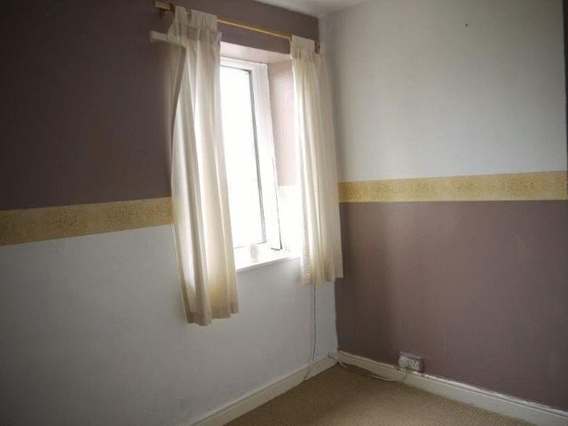  Image of 2 bedroom Terraced house for sale in Croft Street Idle Bradford BD10 at Croft Street Idle Bradford, BD10 9QQ