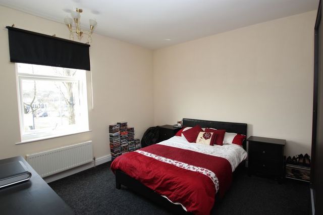  Image of 2 bedroom Terraced house for sale in Cutsyke Road Featherstone Pontefract WF7 at Cutsyke Road  Featherstone, WF7 6BD