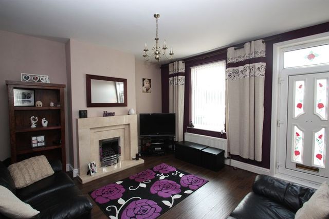  Image of 2 bedroom Terraced house for sale in Cutsyke Road Featherstone Pontefract WF7 at Cutsyke Road  Featherstone, WF7 6BD