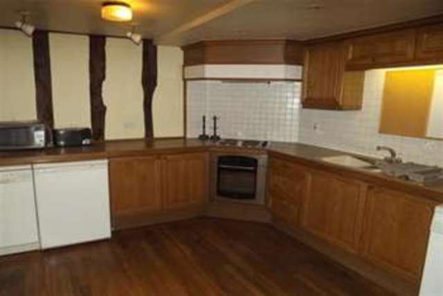  Image of 2 bedroom Maisonette to rent in High Street Dedham Colchester CO7 at Colchester, CO7 6DE