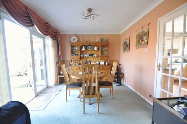  Image of 4 bedroom Detached house for sale in Denning Close Fleet GU52 at Denning Close  Fleet, GU52 7SP