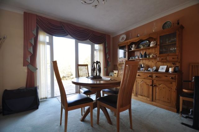  Image of 4 bedroom Detached house for sale in Denning Close Fleet GU52 at Denning Close  Fleet, GU52 7SP