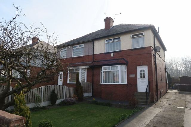  Image of 3 bedroom Semi-Detached house for sale in Dewsbury Road Tingley Wakefield WF3 at Dewsbury Road Tingley Wakefield, WF3 1LF