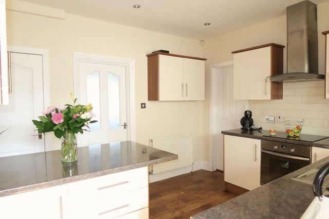  Image of 3 bedroom Semi-Detached house for sale in Dewsbury Road Tingley Wakefield WF3 at Dewsbury Road Tingley Wakefield, WF3 1LF