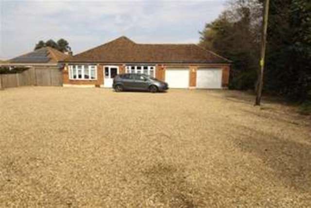  Image of 1 bedroom Detached house to rent in Lynn Road Middleton King