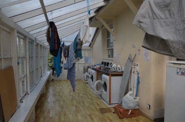  Image of 1 bedroom Property to rent in Ebberley Lawn Barnstaple EX32 at 9 Ebberley Lawn  Barnstaple, EX32 7DJ