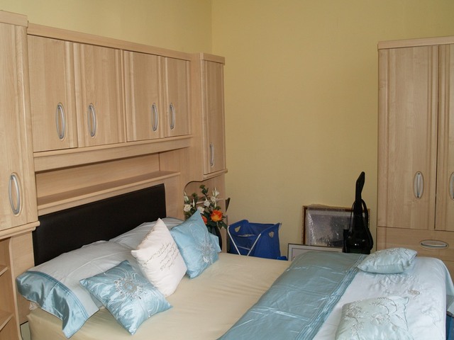  Image of 2 bedroom Flat to rent in Dowanside Road Glasgow G12 at Dowanhill Glasgow Glasgow, G12 9DA