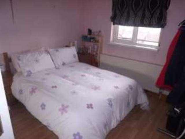  Image of 1 bedroom Flat for sale in Browning Road Luton LU4 at Browning Road Luton Leagrave, LU4 0LW