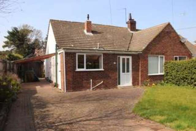  Image of 3 bedroom Chalet for sale in East Avenue Brundall Norwich NR13 at Brundall Norwich Brundall, NR13 5PB