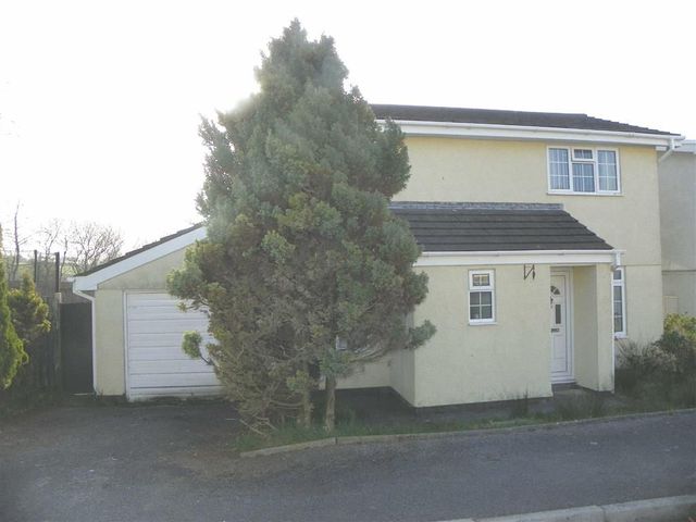  Image of 3 bedroom Property for sale in Erw Non Llannon Llanelli SA14 at Erw Non Llannon Llanelli, SA14 6BL