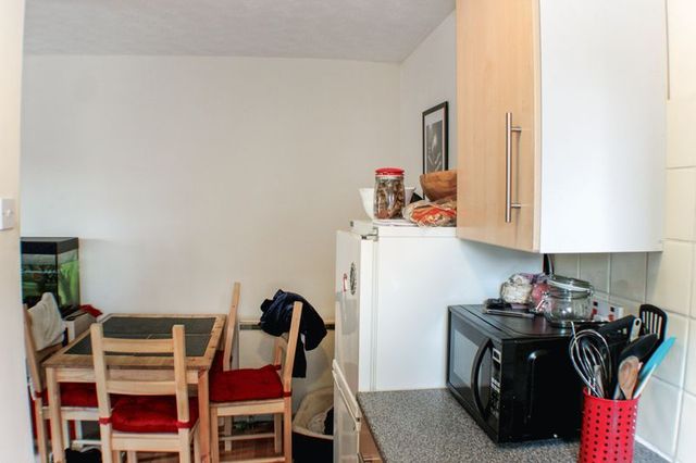  Image of 1 bedroom Terraced house for sale in Eton Close Witney OX28 at Eton Close  Witney, OX28 3GA