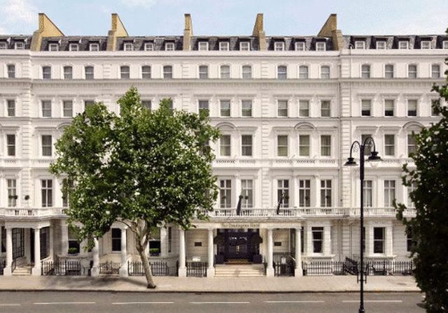  Image of 6 bedroom Detached house for sale in Queen's Gate London SW7 at Queens Gate  London, SW7 5EL