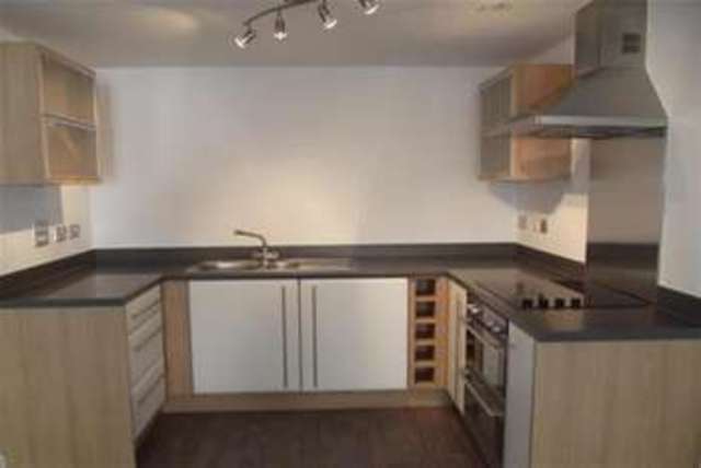  Image of 1 bedroom Flat to rent in Verney Street Exeter EX1 at Exeter, EX1 2FE