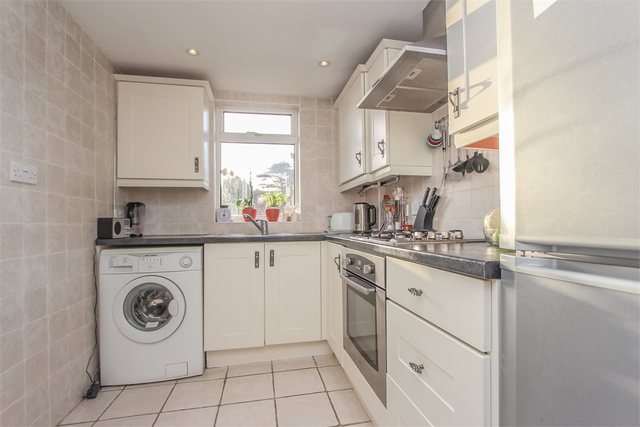  Image of 2 bedroom Terraced house to rent in Fearnley Street Watford WD18 at Watford, WD18 0RD
