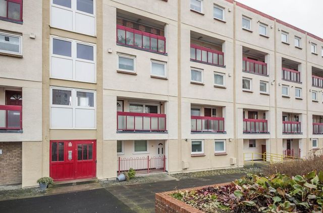  Image of 2 bedroom Property for sale in Craigour Green Edinburgh EH17 at Craigour Green Liberton Edinburgh, EH17 7NQ