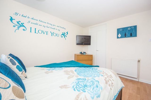  Image of 2 bedroom Property for sale in Craigour Green Edinburgh EH17 at Craigour Green Liberton Edinburgh, EH17 7NQ