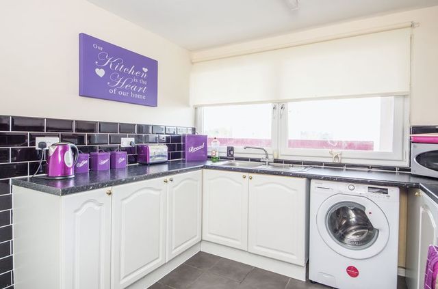  Image of 2 bedroom Property for sale in Craigour Green Edinburgh EH17 at Craigour Green Liberton Edinburgh, EH17 7NQ