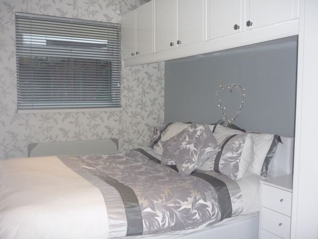  Image of 1 bedroom Flat for sale in Fossdale Close Hull HU8 at Fossdale Close  Hull, HU8 9UB