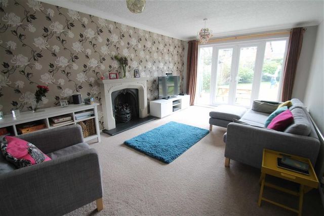  Image of 4 bedroom Property for sale in Framefield Drive Solihull B91 at Framefield Drive Solihull Solihull, B91 2SR