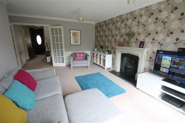  Image of 4 bedroom Property for sale in Framefield Drive Solihull B91 at Framefield Drive Solihull Solihull, B91 2SR
