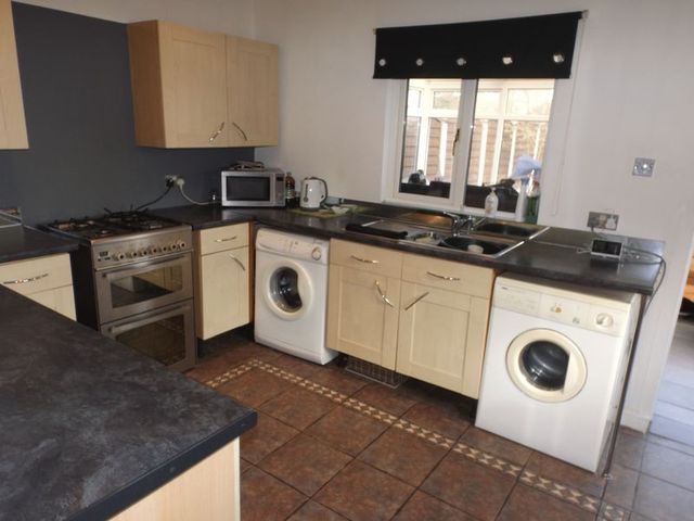  Image of 3 bedroom Semi-Detached house for sale in French Avenue Mile Oak Tamworth B78 at French Avenue Mile Oak Tamworth, B78 3PB
