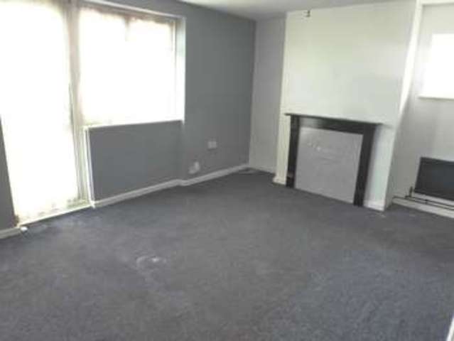  Image of 2 bedroom Maisonette for sale in Frimley Close New Addington Croydon CR0 at New Addington Croydon New Addington, CR0 0RB