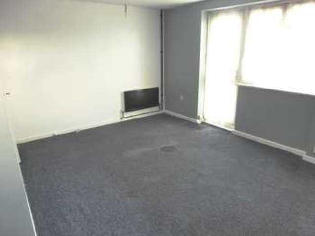  Image of 2 bedroom Maisonette for sale in Frimley Close New Addington Croydon CR0 at New Addington Croydon New Addington, CR0 0RB