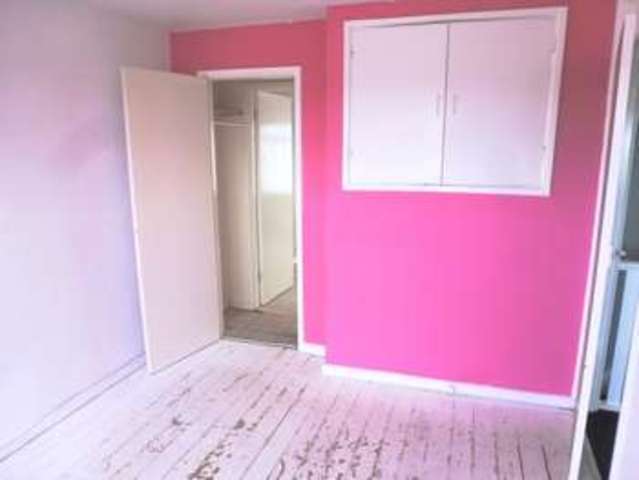  Image of 2 bedroom Maisonette for sale in Frimley Close New Addington Croydon CR0 at New Addington Croydon New Addington, CR0 0RB