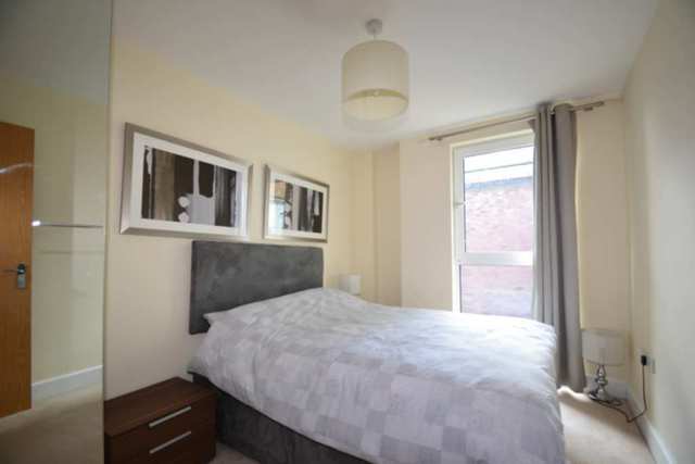  Image of 2 bedroom Flat to rent in Glenthorne Road London W6 at Glenthorne Road  London, W6 0JY