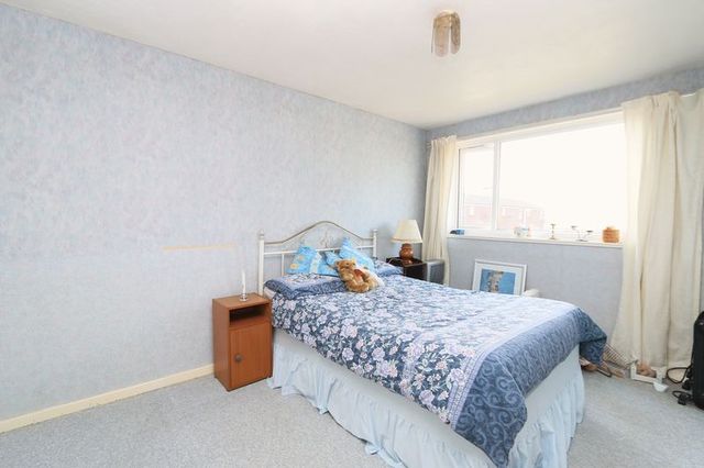  Image of 3 bedroom Terraced house for sale in Grasby Road Hull HU8 at Grasby Road  Hull, HU8 9DB
