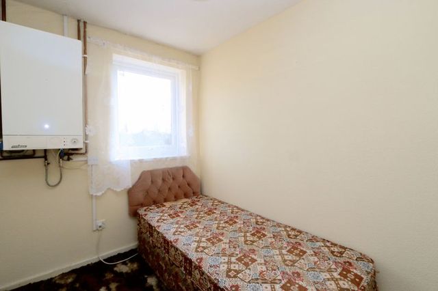  Image of 3 bedroom Terraced house for sale in Grasby Road Hull HU8 at Grasby Road  Hull, HU8 9DB
