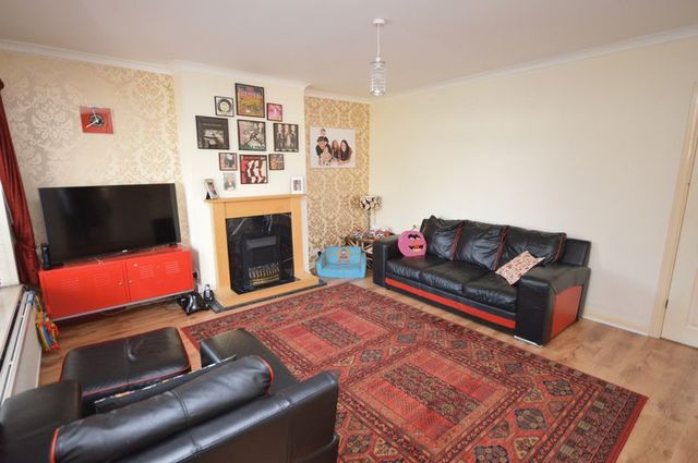  Image of 2 bedroom Detached house for sale in Grasmere Road Luton LU3 at Grasmere Road  Luton, LU3 2DT
