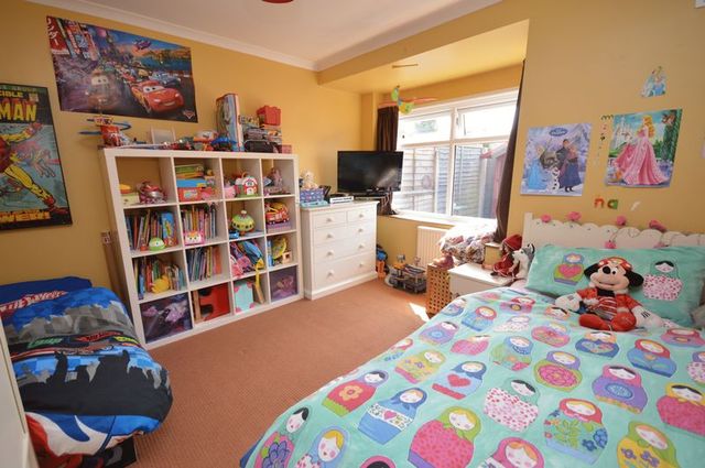  Image of 2 bedroom Detached house for sale in Grasmere Road Luton LU3 at Grasmere Road  Luton, LU3 2DT