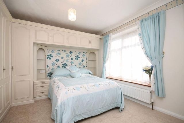 Image of 2 bedroom Detached house for sale in Eastwick Park Avenue Bookham Leatherhead KT23 at Eastwick Park Avenue  Great Bookham, KT23 3LZ