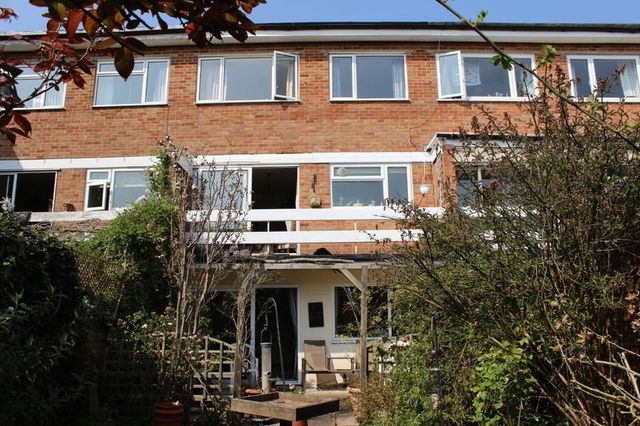  Image of 3 bedroom Property for sale in Greenways Englefield Green Egham TW20 at Greenways  Egham, TW20 9PA