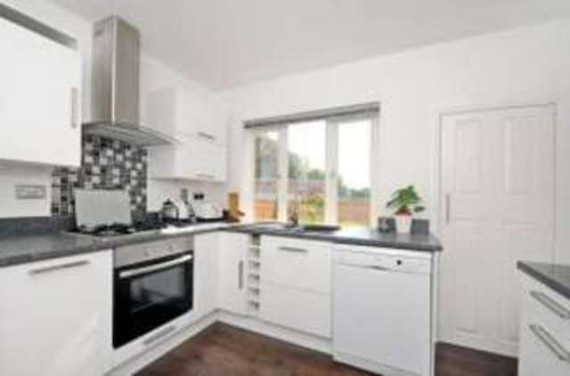  Image of 3 bedroom Maisonette for sale in The Broadway Hampton Court Way Thames Ditton KT7 at Hampton Court Way Thames Ditton Thames Ditton, KT7 0LX