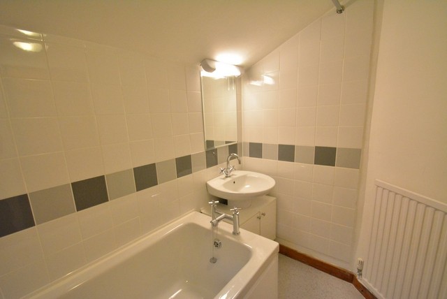 Image of 2 bedroom Cottage to rent in Broad Street Harleston IP20 at Broad Street  Harleston, IP20 9AZ