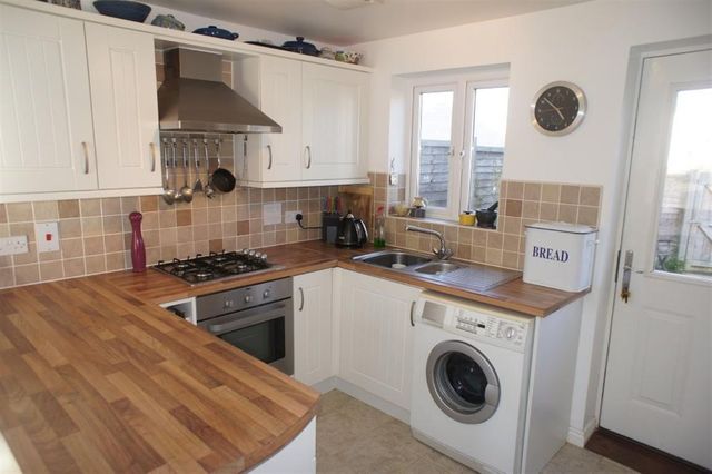  Image of 4 bedroom Property for sale in Hawkins Way Helston TR13 at Hawkins Way Helston Helston, TR13 8FQ