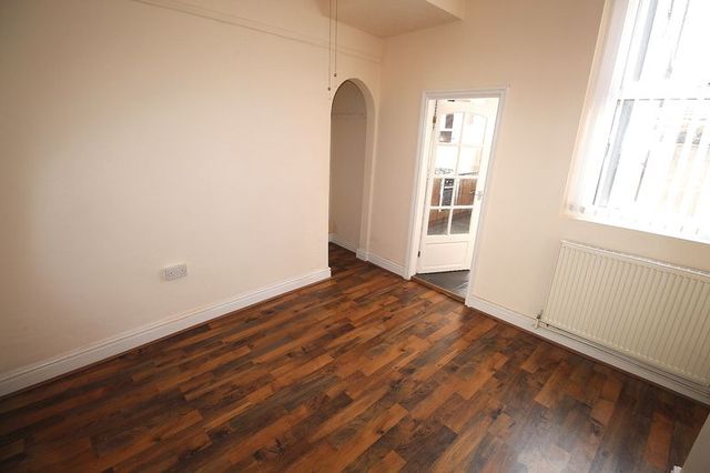 Image of 2 bedroom Terraced house to rent in Hawthorne Road Bootle L20 at Hawthorne Road  Bootle, L20 3AP